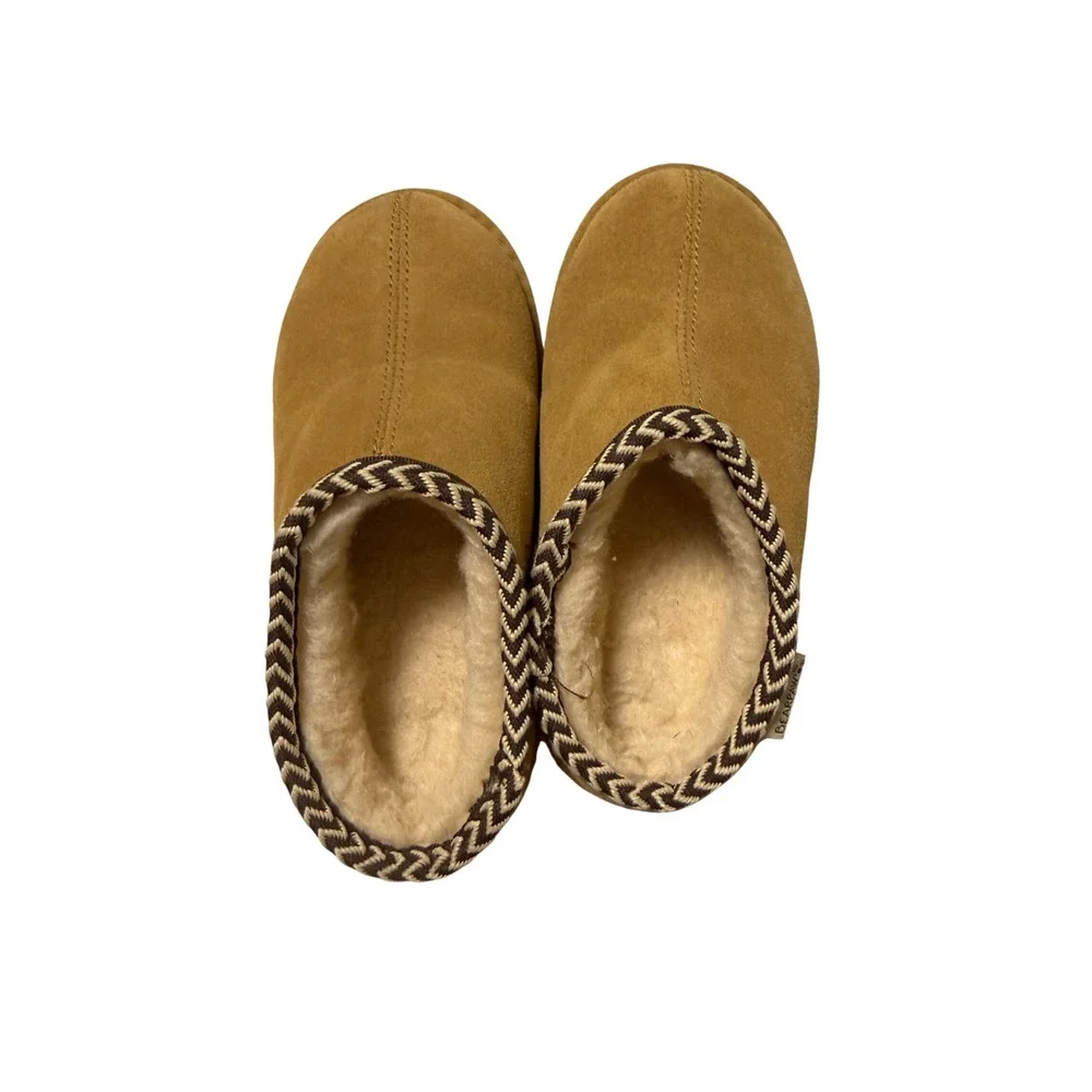 NWOT BEARPAW Tabitha Youth Iced Coffee SZ 2 Kid Slipper Lightweight Light Brown